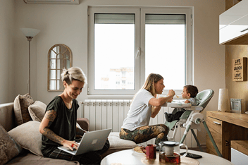 building and balance advancing your career while being a mom 